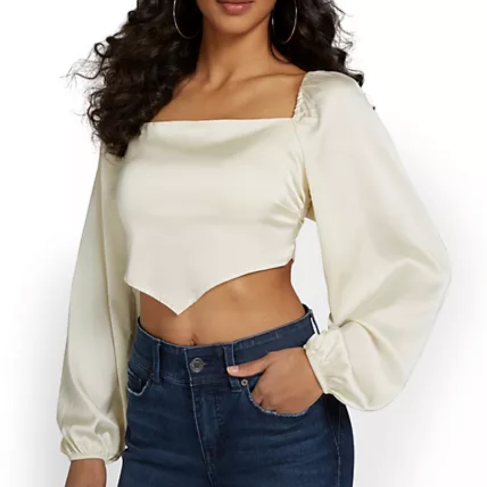 Satin V-Front Blouse Emory Park,Long Sleeves,Open Back,New with Tag